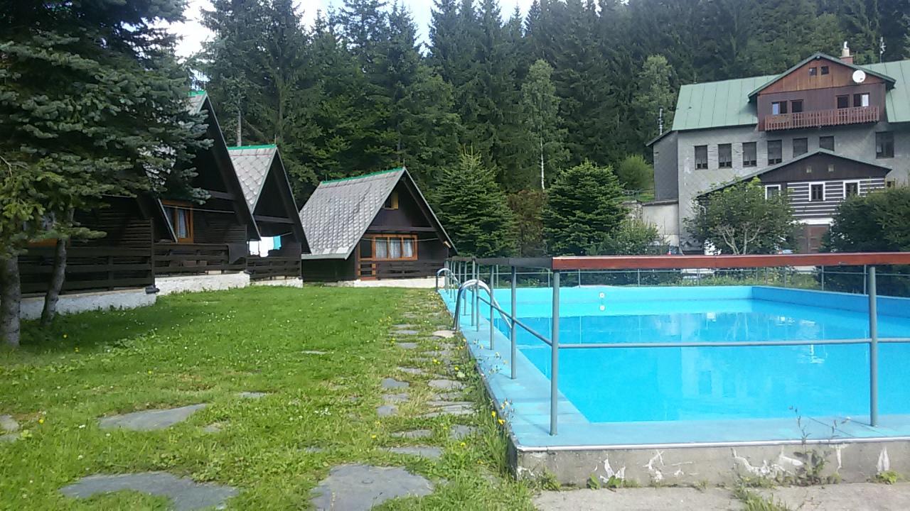 Hotel Maredis Korenov Exterior photo